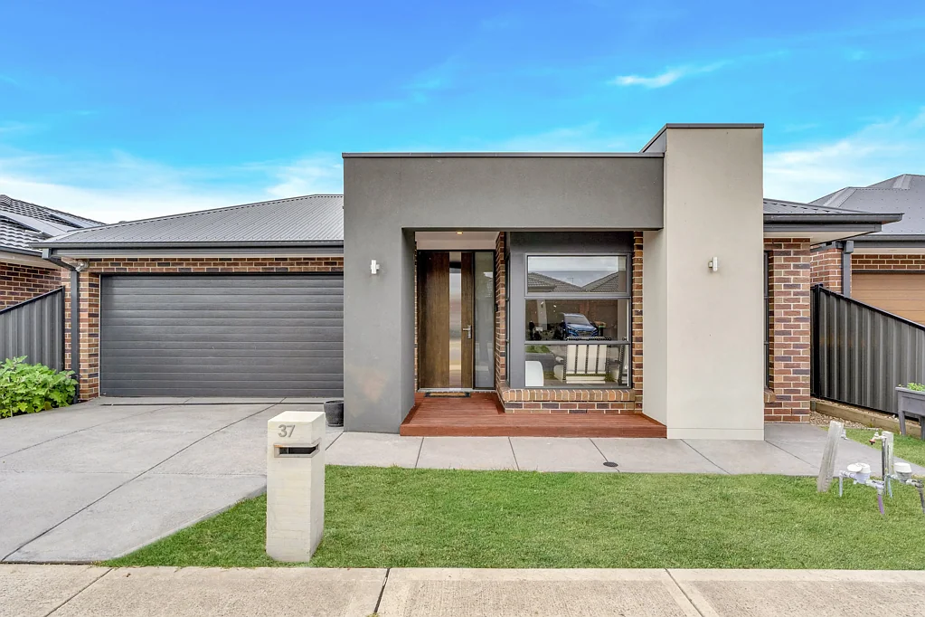 37 Elvire Road, Craigieburn, VIC 3064