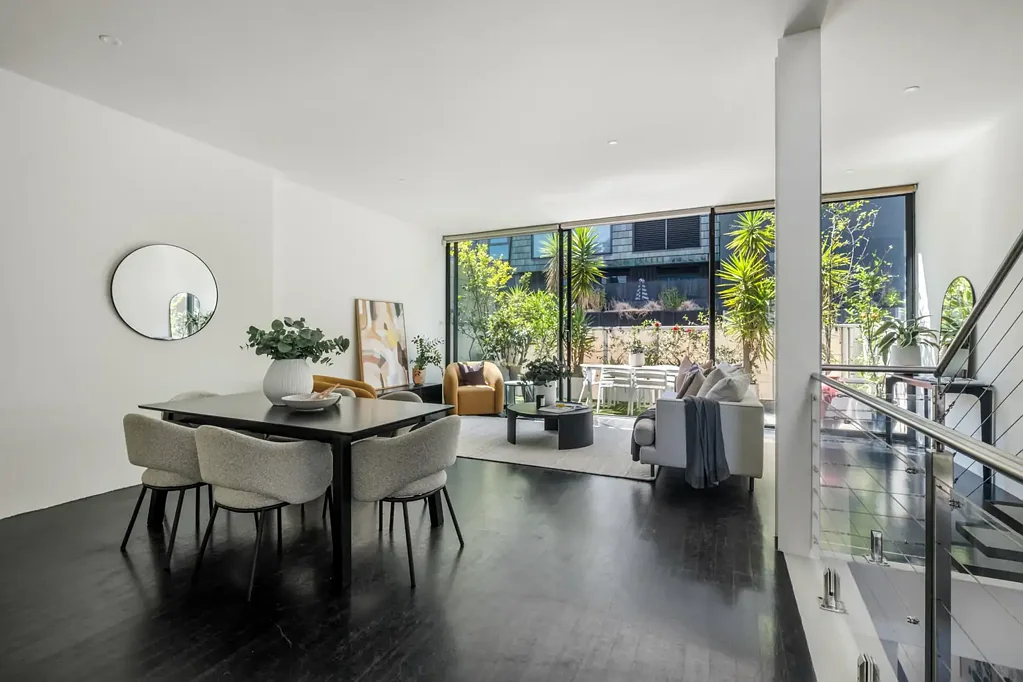 33 Hinton Lane, Prahran, VIC 3181