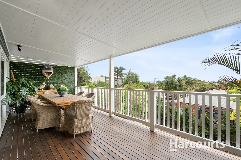 33 Whitcombes Road, Clifton Springs, VIC 3222