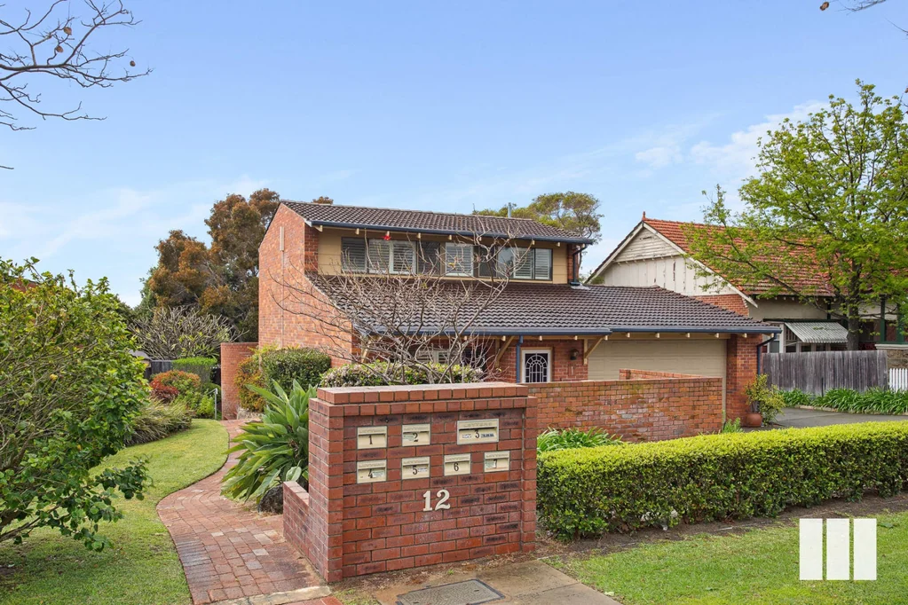 3/12 Queenslea Drive, Claremont, WA 6010