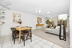 21/13 Parkland Place, Banora Point