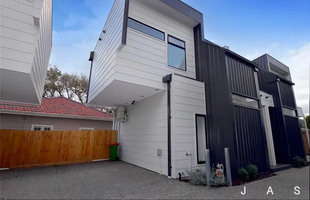 Modern Double-Storey Home in Quiet Footscray Pocket