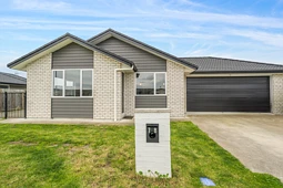 78 Hinemoa Street, Levin