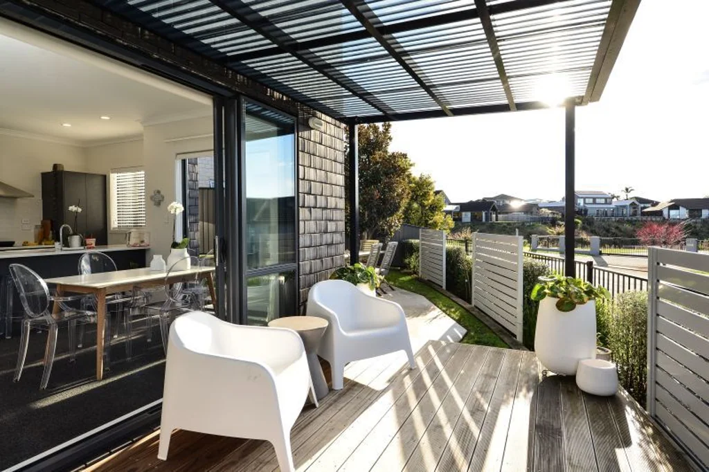 Flagstaff 3房  Sunny Modern Living