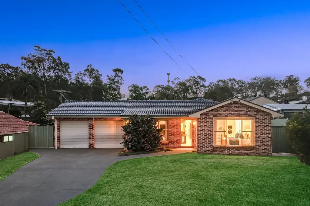 Wilberforce 5ਬੈੱਡਰੂਮ An Entertainer's Dream with Space for the Whole Family