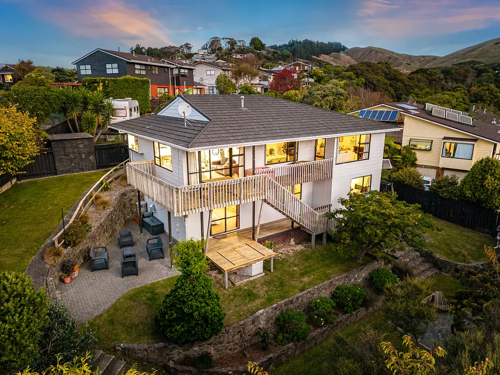 34 Exploration Way, Whitby, Porirua, Wellington