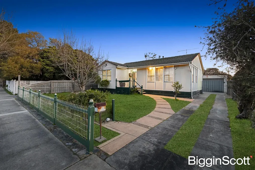 Frankston North 3房 舒适生活，未来潜力无限 Comfortable Living with Exciting Future Potential