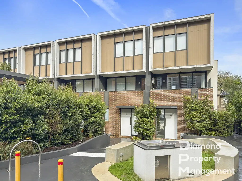 Contemporary Townhouse Living in the Heart of Box Hill