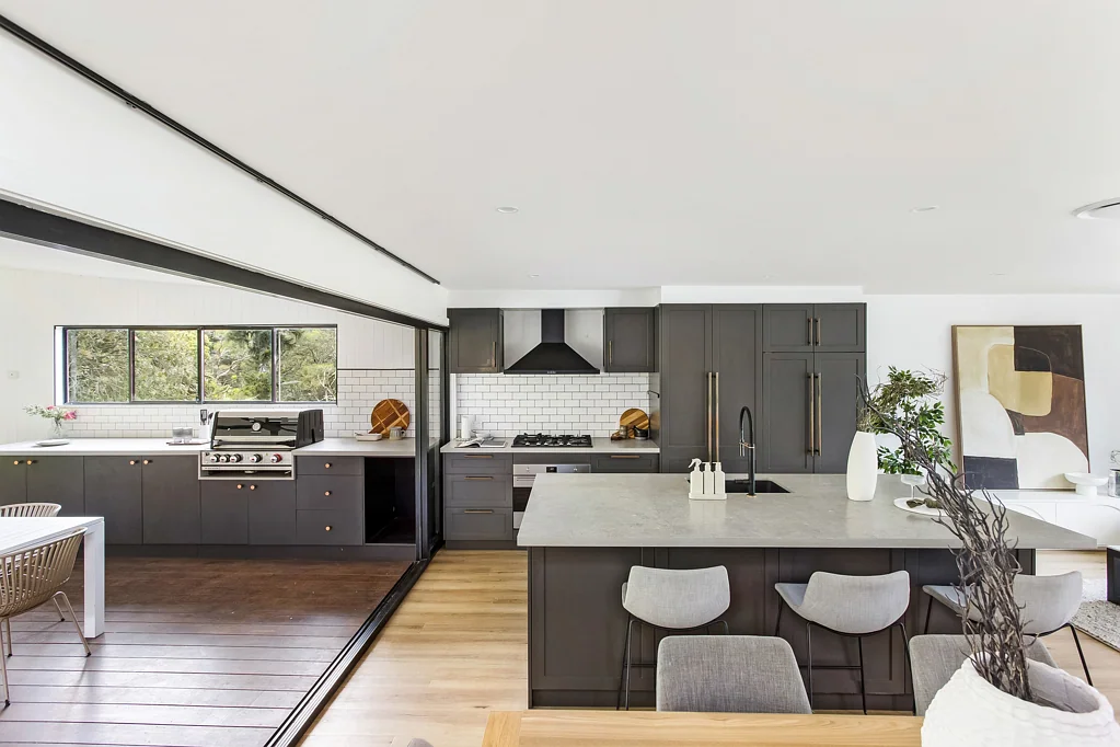 99 Murray Park Road, Figtree, NSW 2525