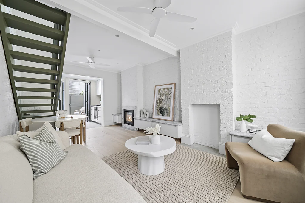Darlinghurst 1ਬੈੱਡਰੂਮ A Rare Gem in the Heart of Darlinghurst - Terrace Charm!