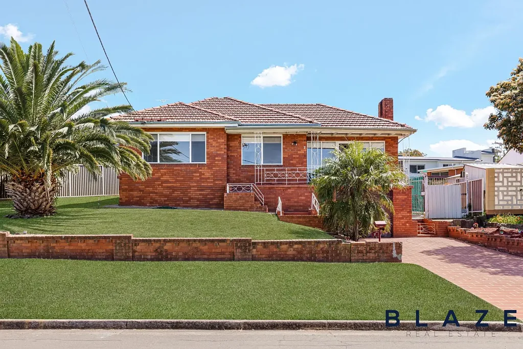 7 Finlay Avenue, Mount Pritchard, NSW 2170