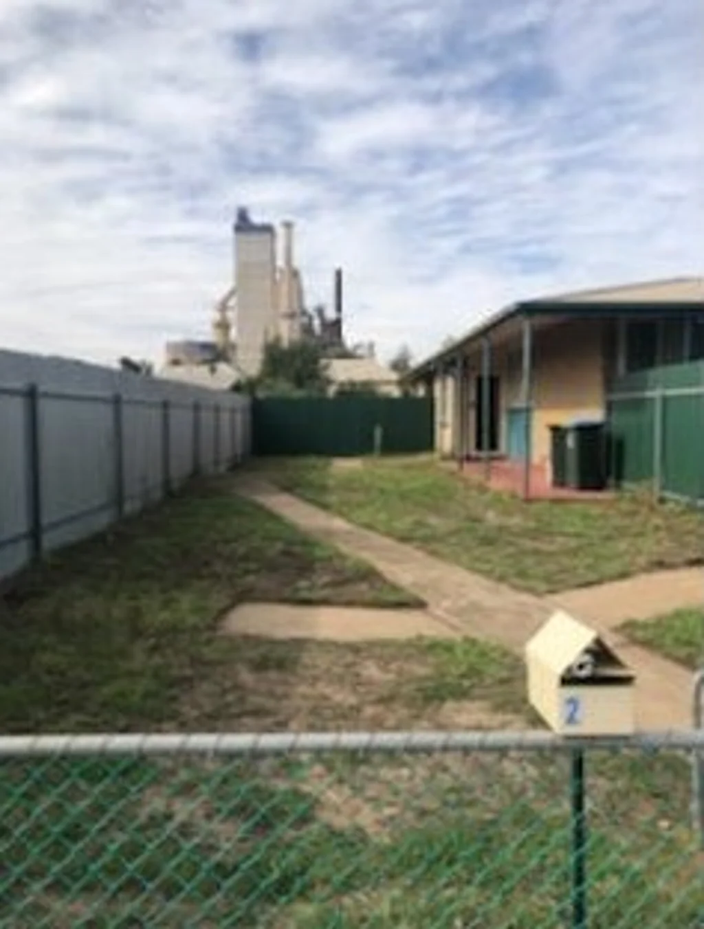 1 BEDROOM UNIT IN SEASIDE LOCATION