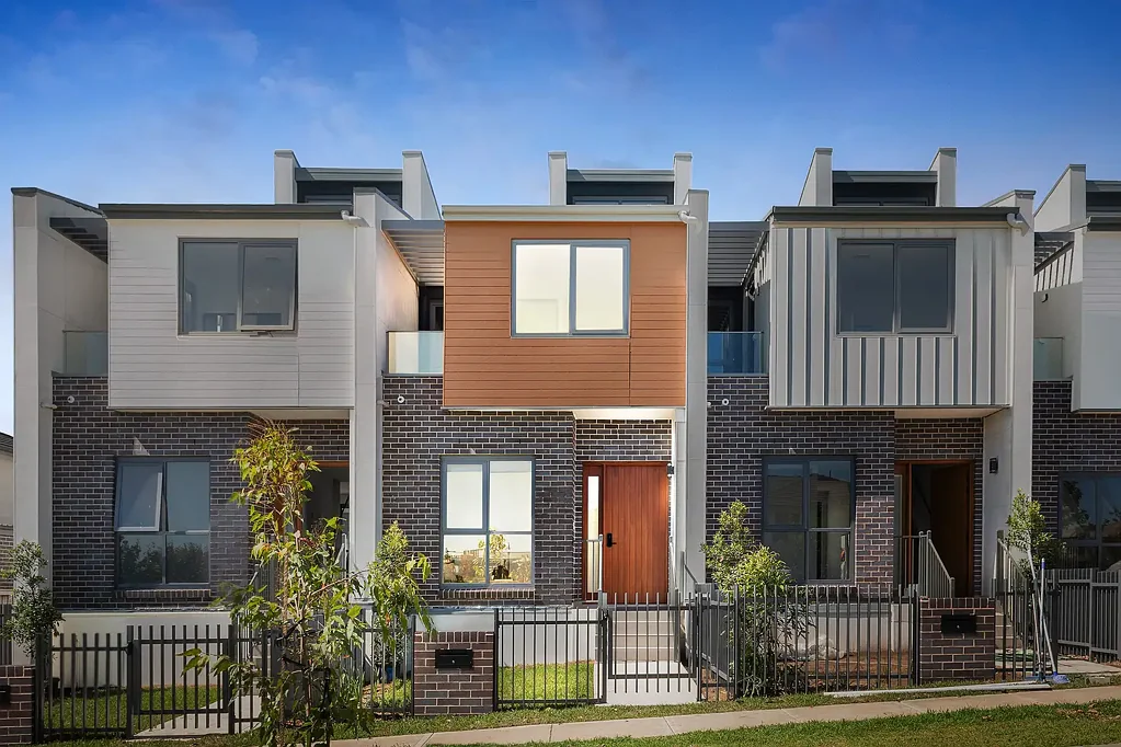 North Kellyville 2कमरा Selling Fast- Luxury Townhouses at Top Location of North kellyville