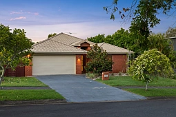 24 Grevillea Street, Sinnamon Park