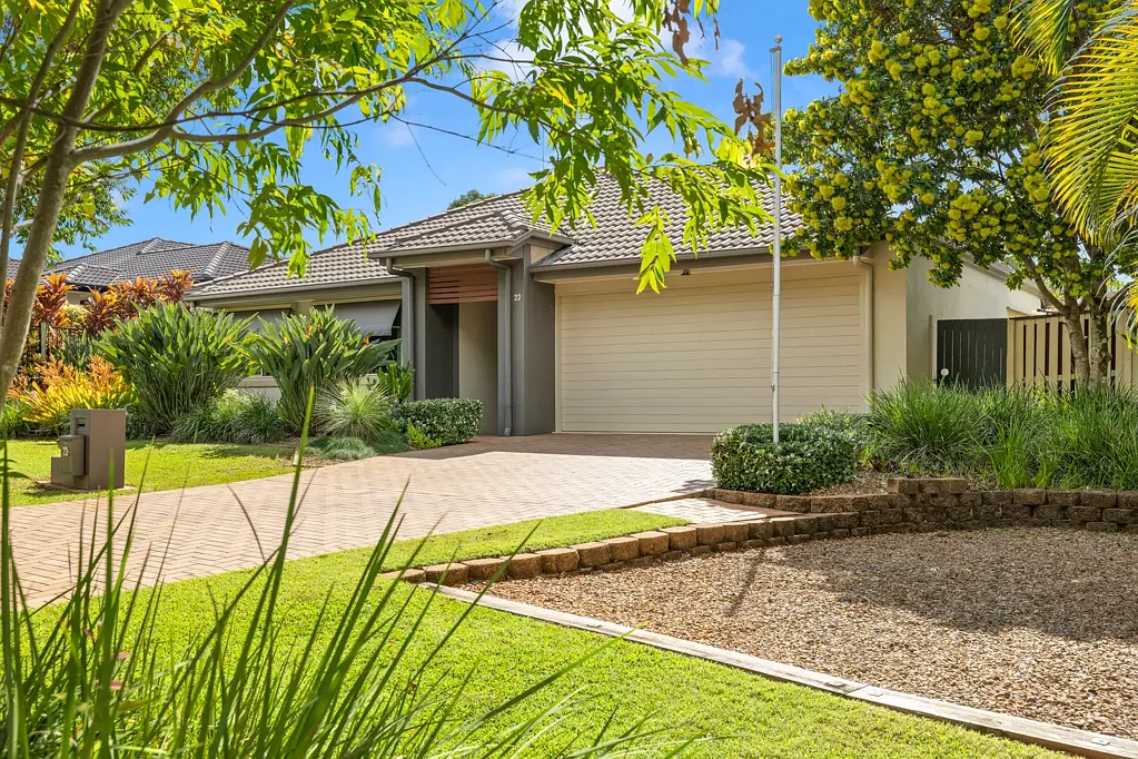 22 Syracuse Street, Redland Bay, QLD 4165