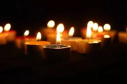 新西兰14年来最惨车祸！8人当场死亡，1名男童重伤，两车迎头相撞，惨不忍睹……