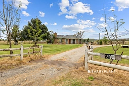 215 Mccraws Road, Nar Nar Goon