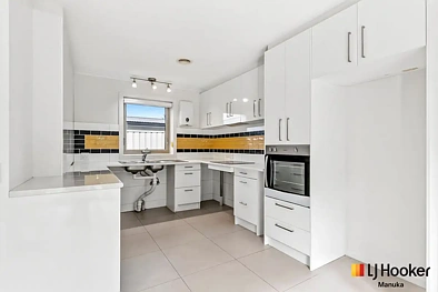 35 Dash Crescent, Fadden, ACT 2904, 5 Schlafzimmer, 3 Badezimmer, House