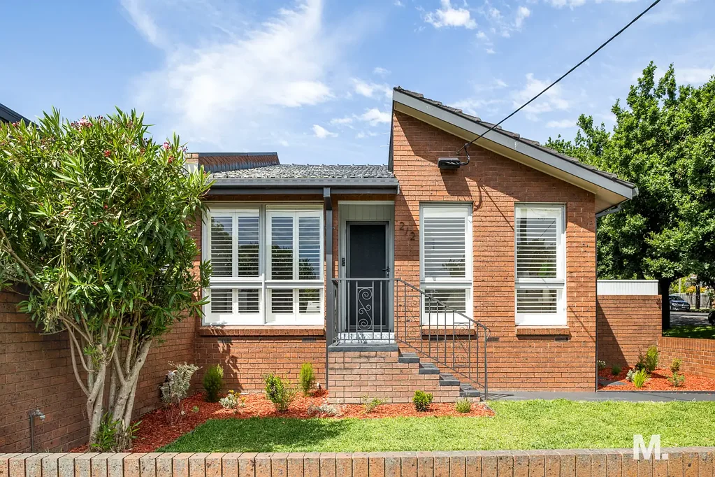 2/2 Richardson Street, Essendon, VIC 3040