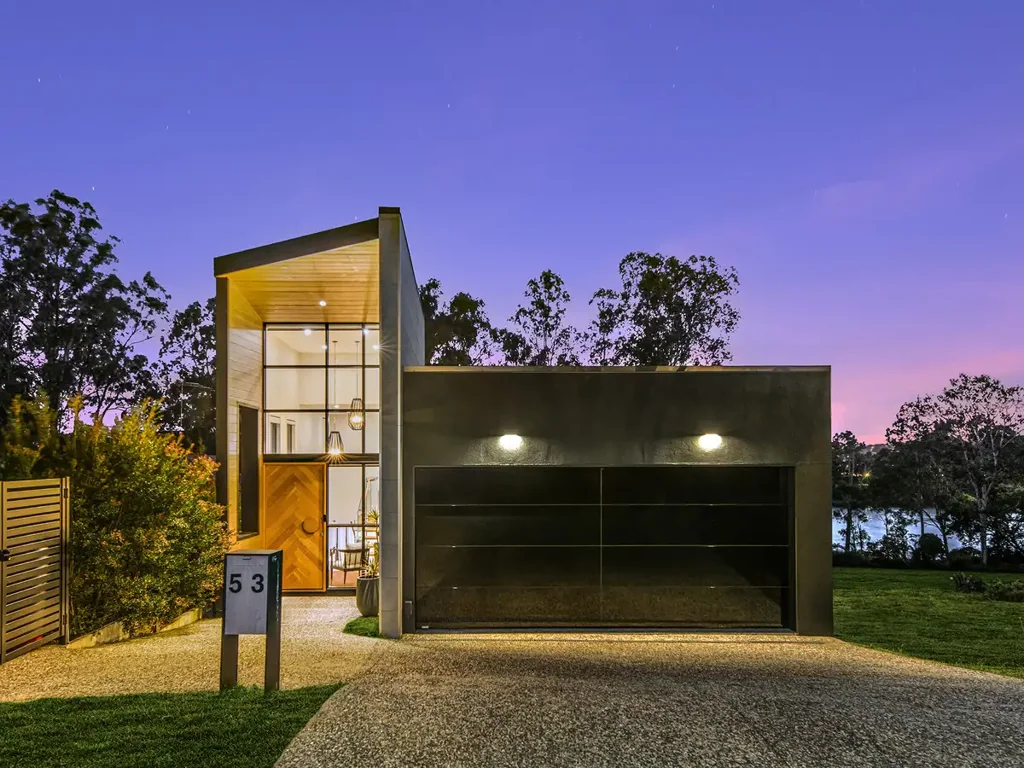 Fig Tree Pocket 5ਬੈੱਡਰੂਮ Elevated Riverfront Masterpiece