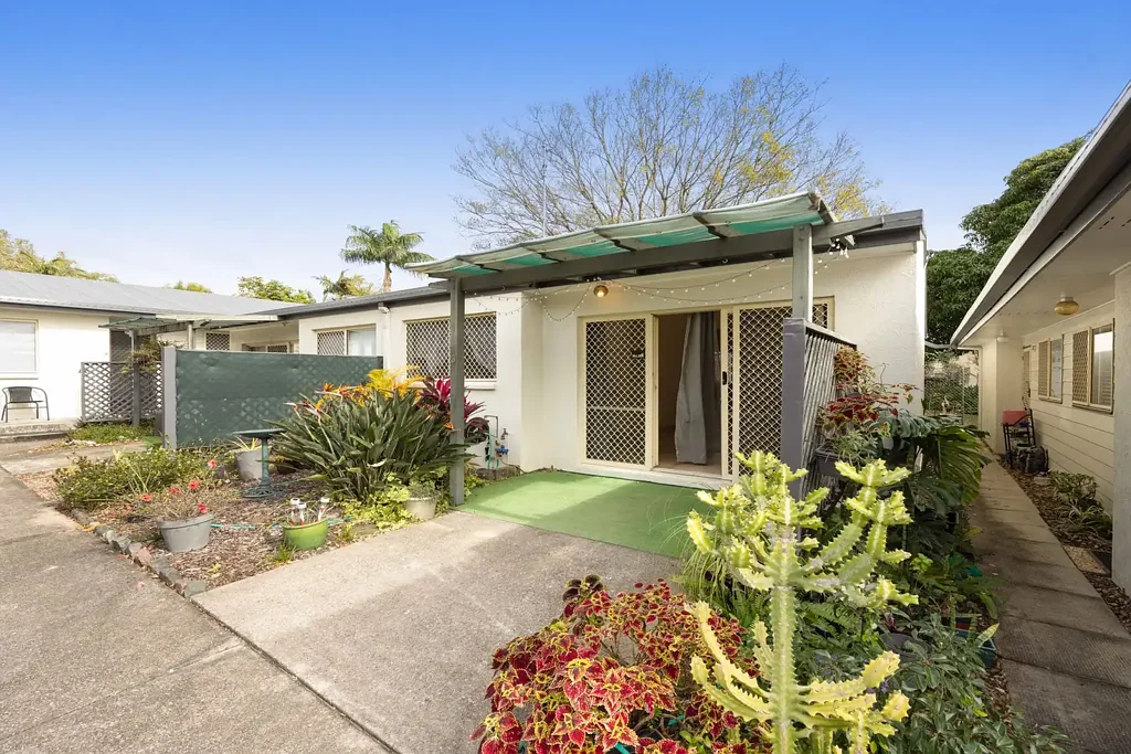 Nambour 2 Bedroom OPPORTUNITY KNOCKS!!