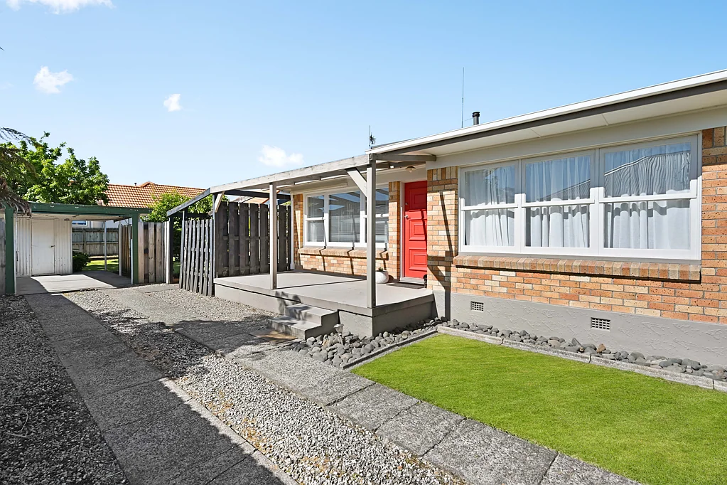 Claudelands 2房  Private, Peaceful & Packed with Potential