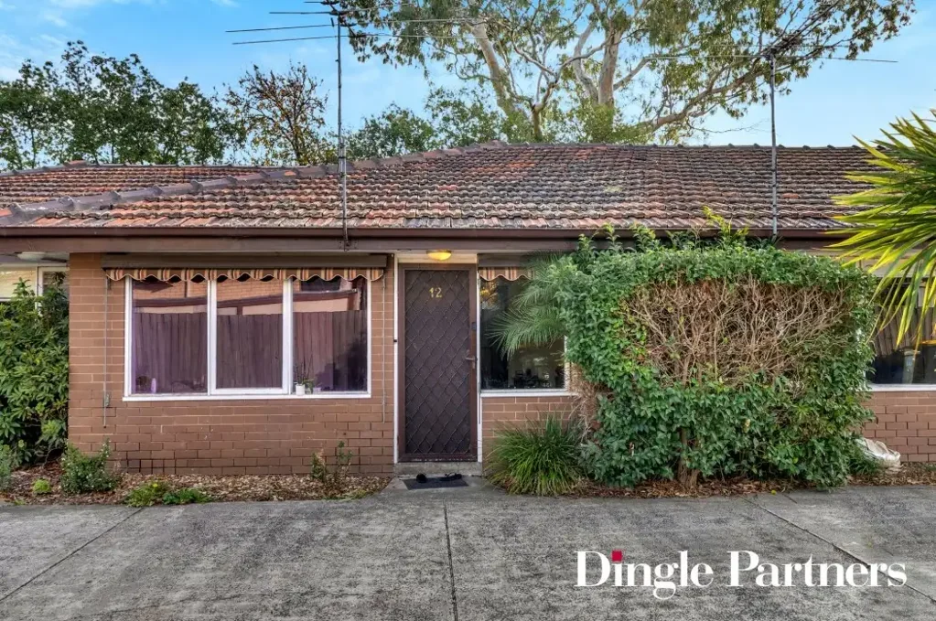 Spacious Unit in Prime Brunswick West Location