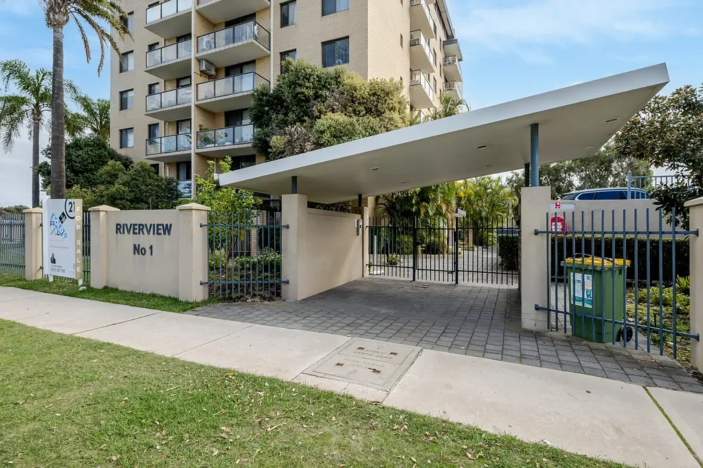 South Perth 2房  UNDER OFFER!!! UNDER OFFER!!! UNDER OFFER!!!