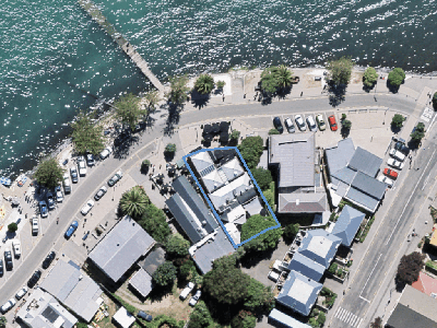Commercial Banks Peninsula