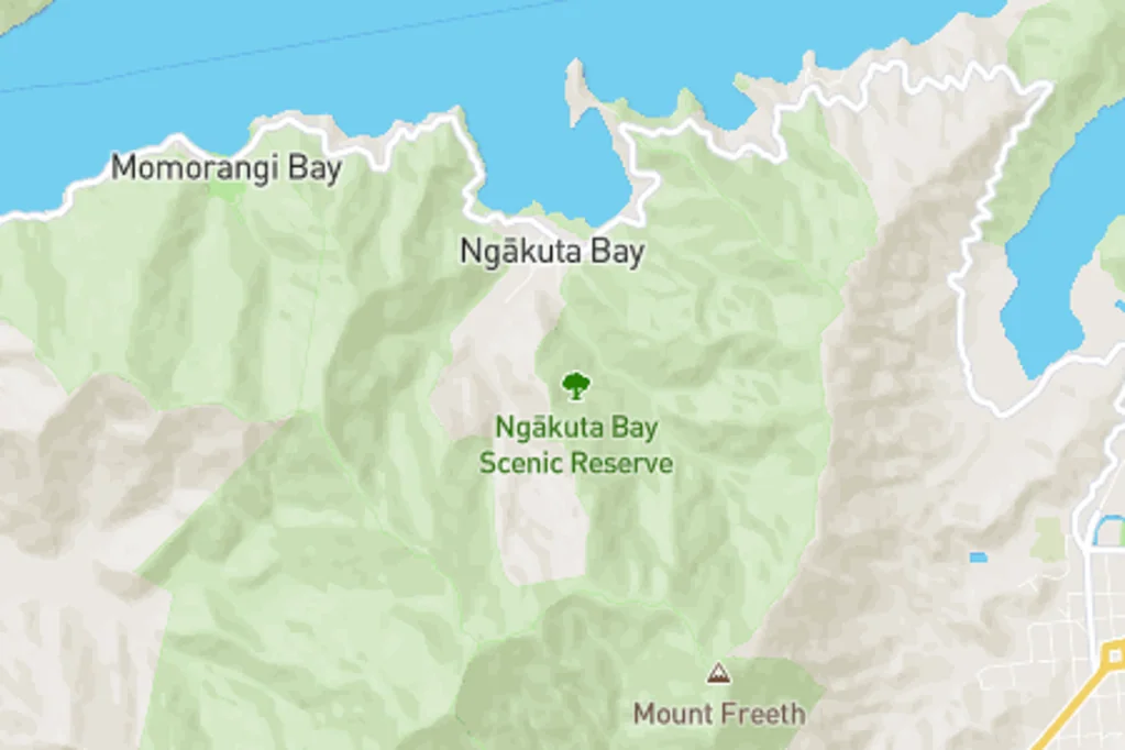 Ngakuta Bay