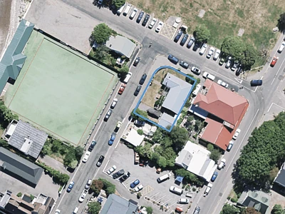 Commercial Banks Peninsula