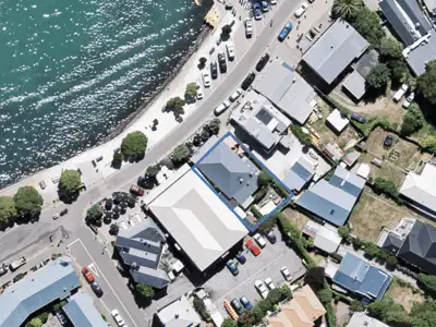 Commercial Banks Peninsula