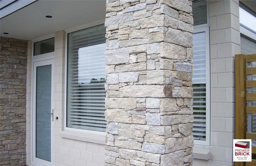 COUNTRY BRICK