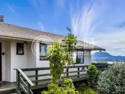 1 Ewing Grove, Acacia Bay