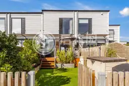 73b Mapou Road, Hobsonville