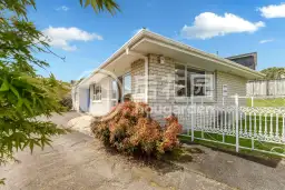 21a Warrington Street, Matua