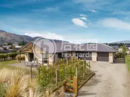 8 Dingle Street, Lake Hawea