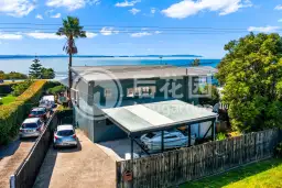 1412 Whangaparaoa Road, Army Bay