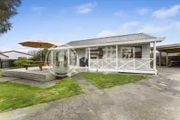 2/15 Rosewood Place, Paraparaumu