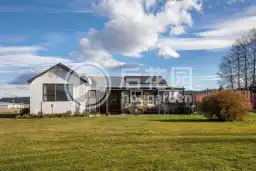 10 Moa Flat Road, Ettrick