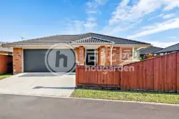 5 Parkside Drive, Huntington