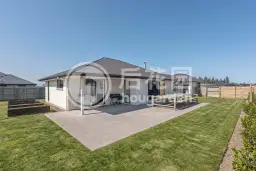 11b Memorial Crescent, Methven