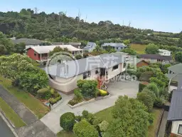 10 Brampton Road, Snells Beach