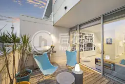 16k Fisher-Point Drive, Auckland Central