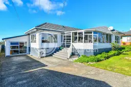 16 Ranfurly Road, Papatoetoe