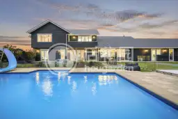 142 Bing Lucas Drive, Tawa